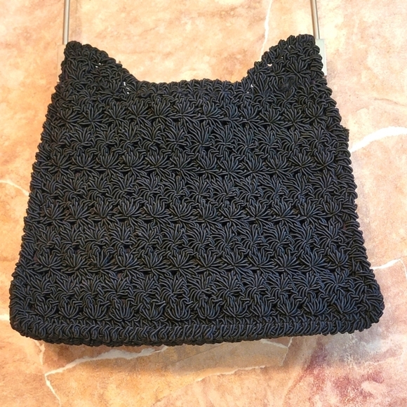 Vintage La Rue Black Crocheted Purse with Silver Handle - Picture 3 of 8